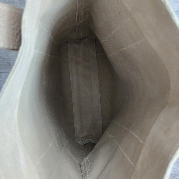 Roots Beige Leather Tote Bag Crossbody Purse - Picture 7 of 8